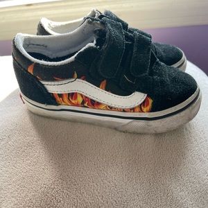 Toddlers Vans with flames • US size 7